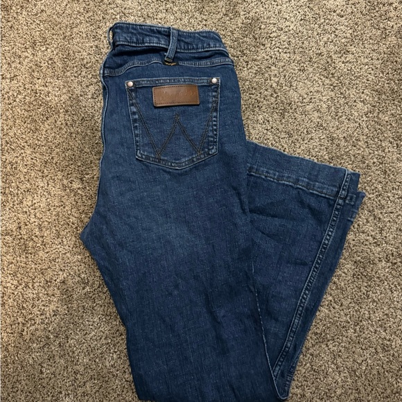 Wrangler Bailey High Rise Trouser Jean - Picture 2 of 4